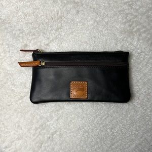 Dooney & Bourke Smooth Leather Mckenzie Wallet Black